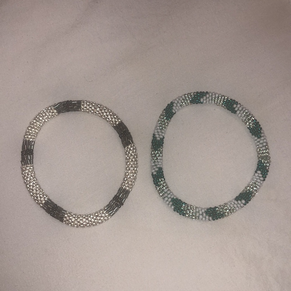 Set of 2 Lily & Laura beaded bracelets